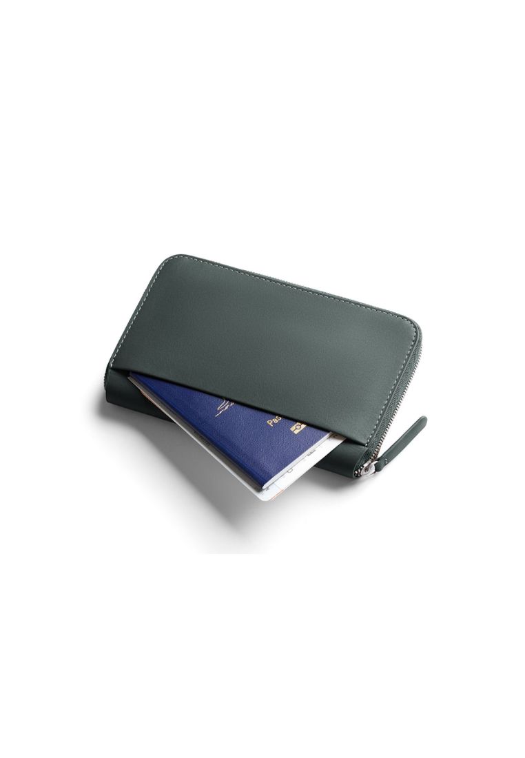 Bellroy Travel Folio (Second Edition) - Everglade