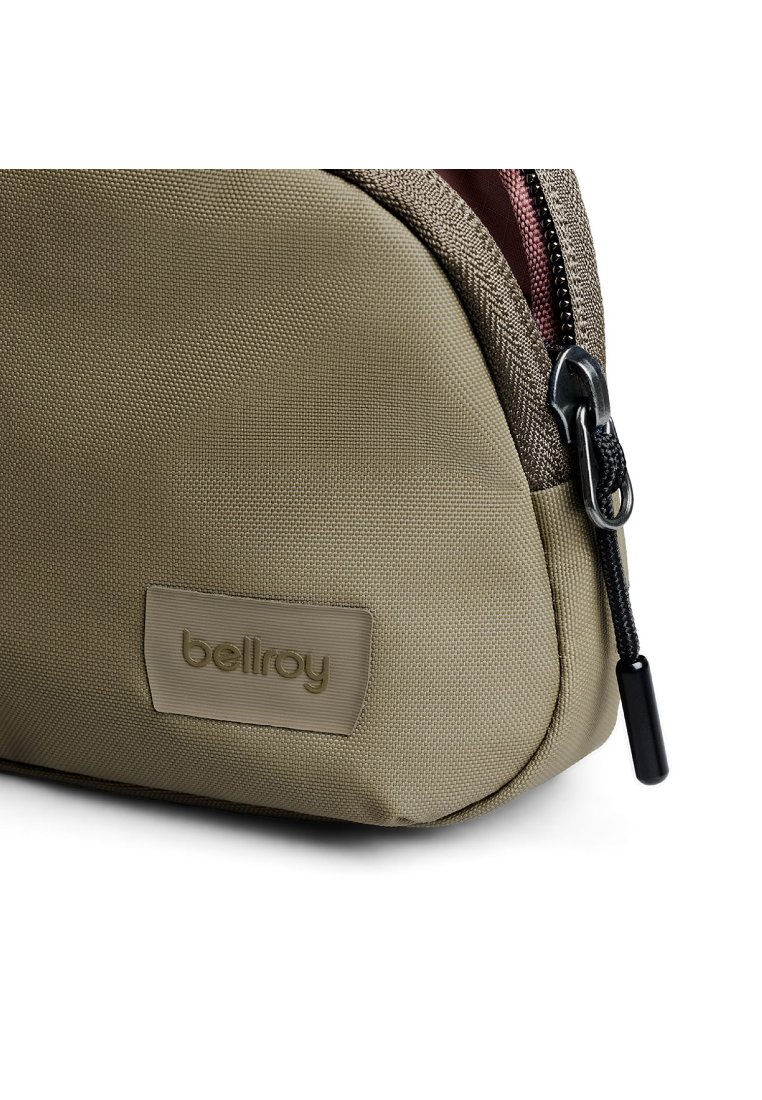 Bellroy Laneway Daily Pouch - Seakelp