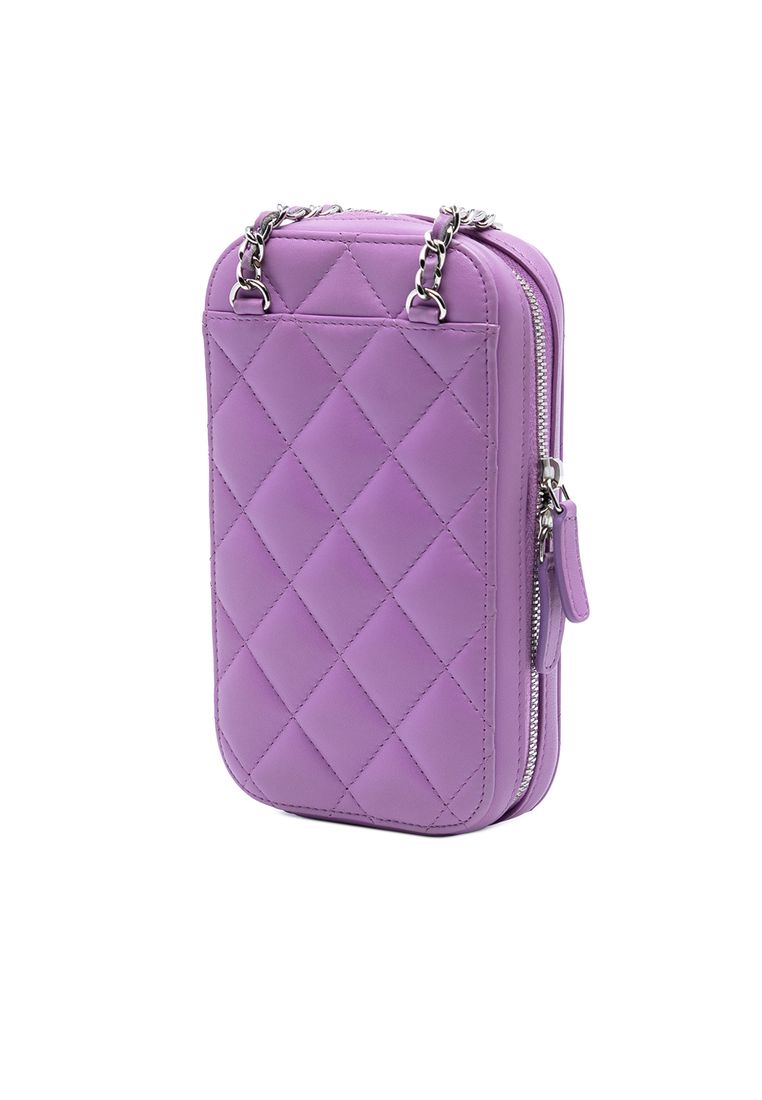 Pre-Loved Chanel Cc Quilted Lambskin Zip Phone Case