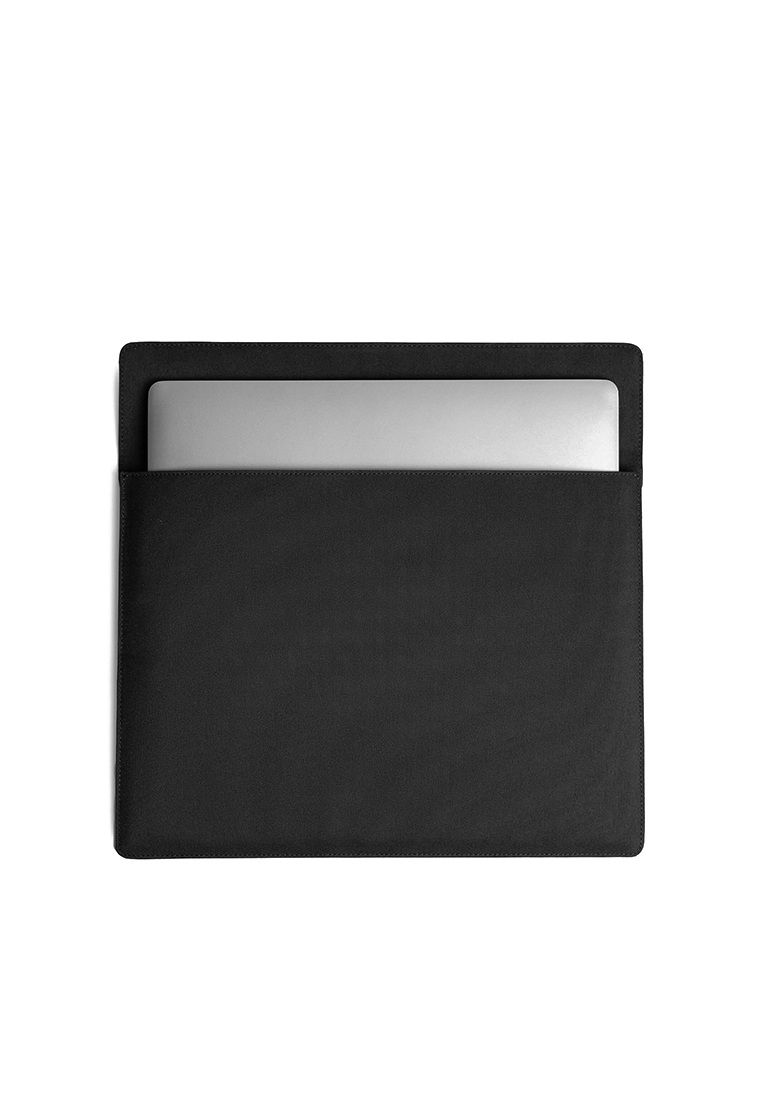 Maverick & Co. ProActive Waterproof Laptop Sleeve 14" Laptop Black
