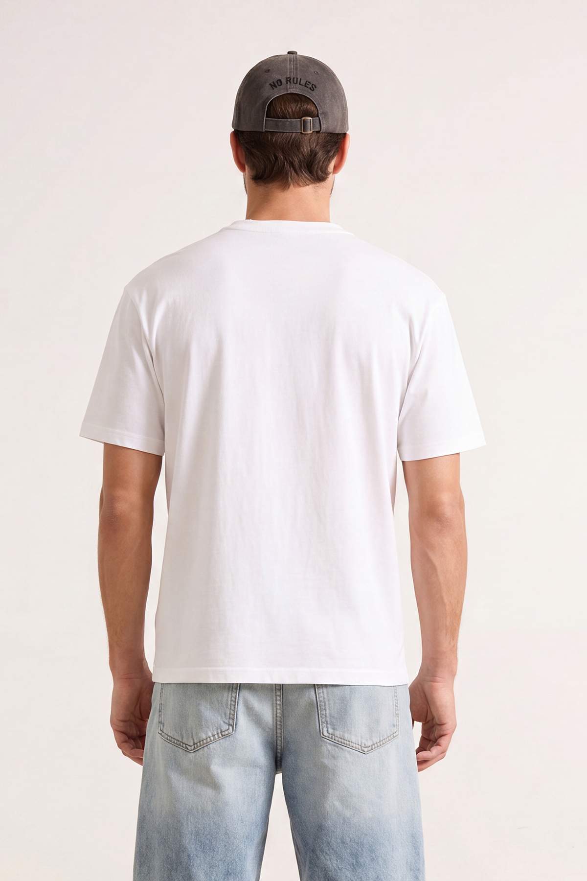 Trendyol Red - White Oversize/Relaxed Fit 100% Cotton T-Shirt Tmnss24Ts00038
