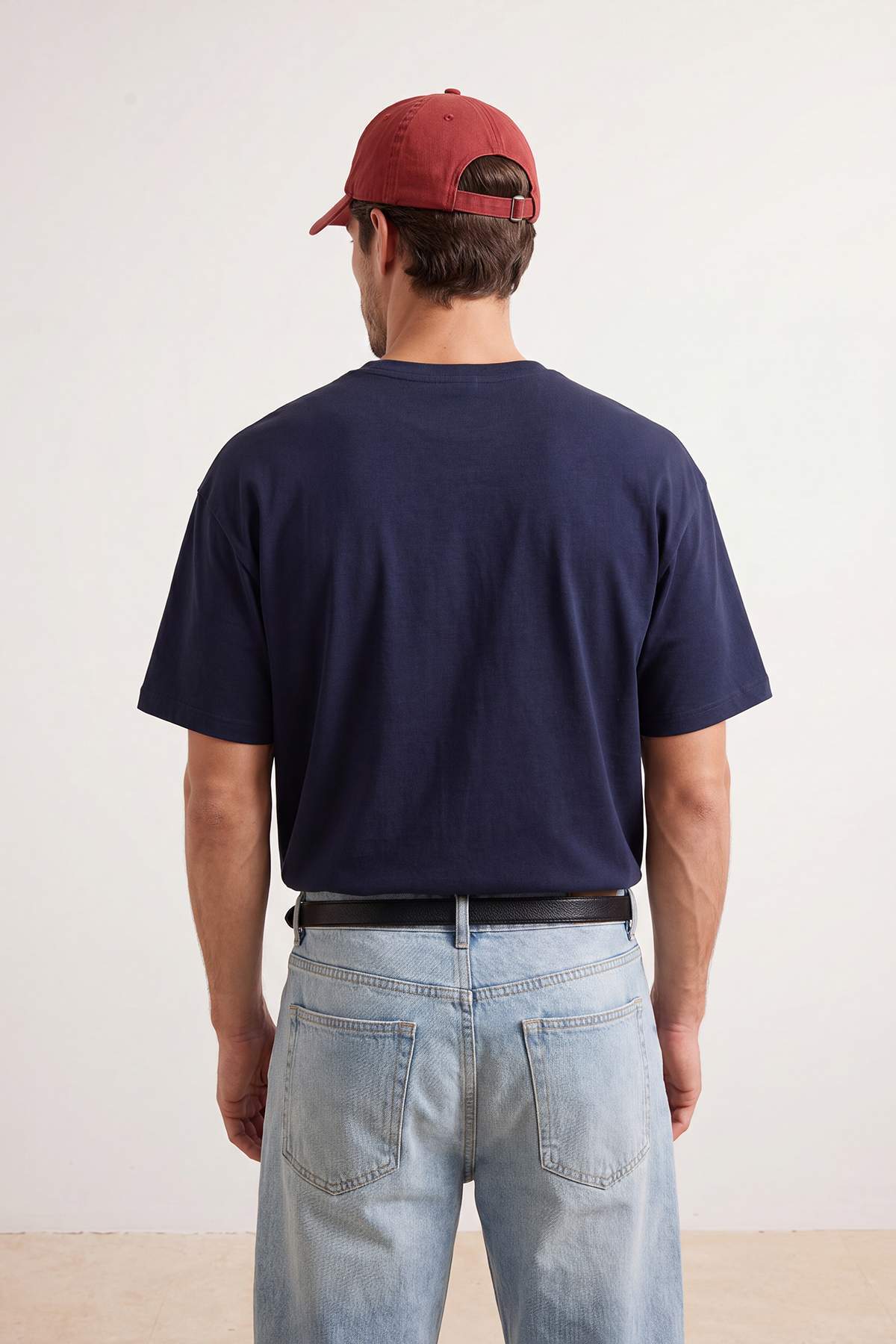 Trendyol Navy Blue Oversize 100% Cotton Crew Neck Minimal Text Printed Tok Fabric T-Shirt Tmnss23Ts00084